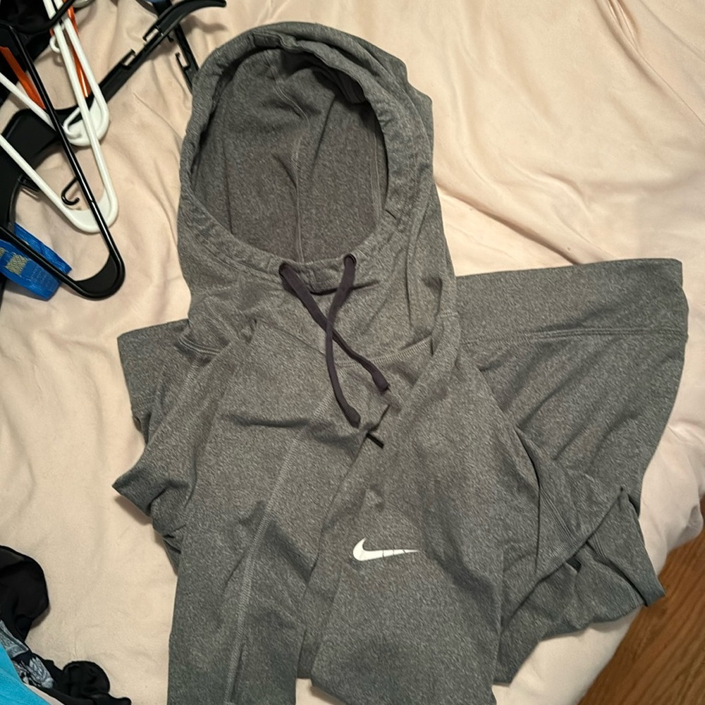 Nike Pro Pull Over with Hood